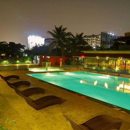 The Andhra Art & Craft Hotel Visakhapatnam Exteriör bild